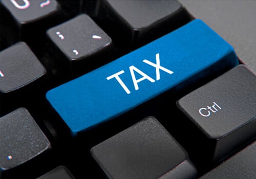 Can you E-file US tax return from abroad